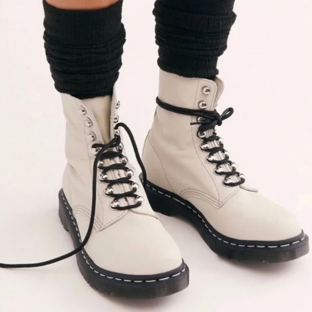 Dr. Martens 1460 Pascal Hardware Boots Bone White